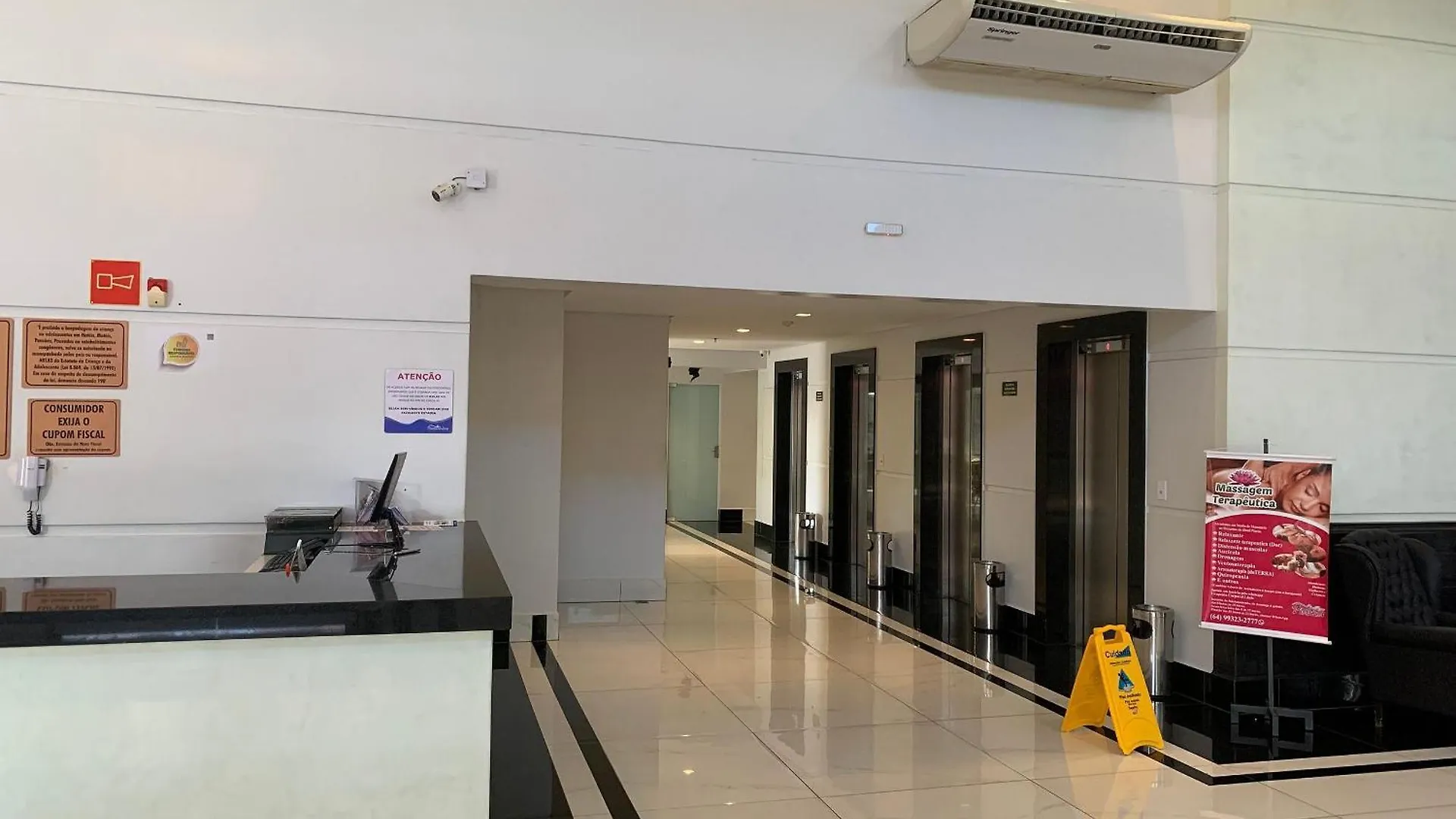 Piazza Diroma Hotel Com Cafe Da Manha E Acesso Ao Acqua Park E Splash Caldas Novas Brazylia