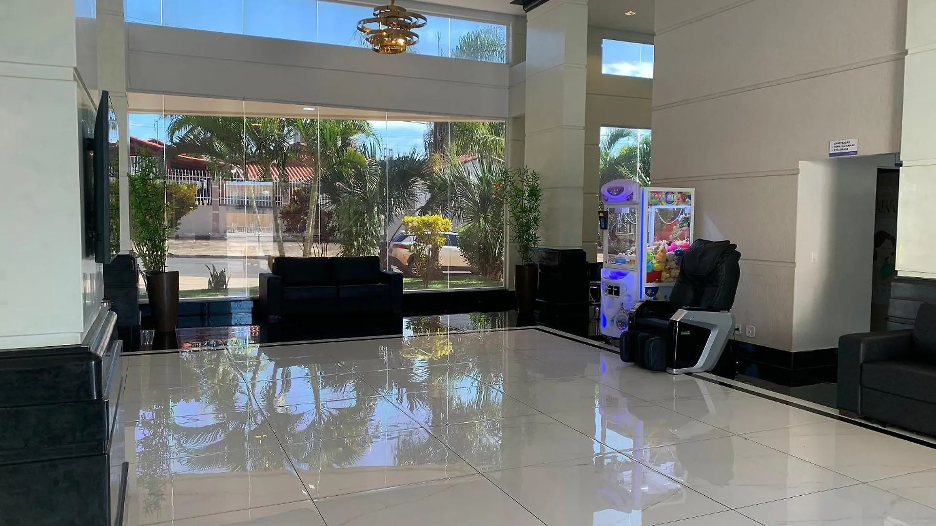 Piazza Diroma Hotel Com Cafe Da Manha E Acesso Ao Acqua Park E Splash Caldas Novas 3*,