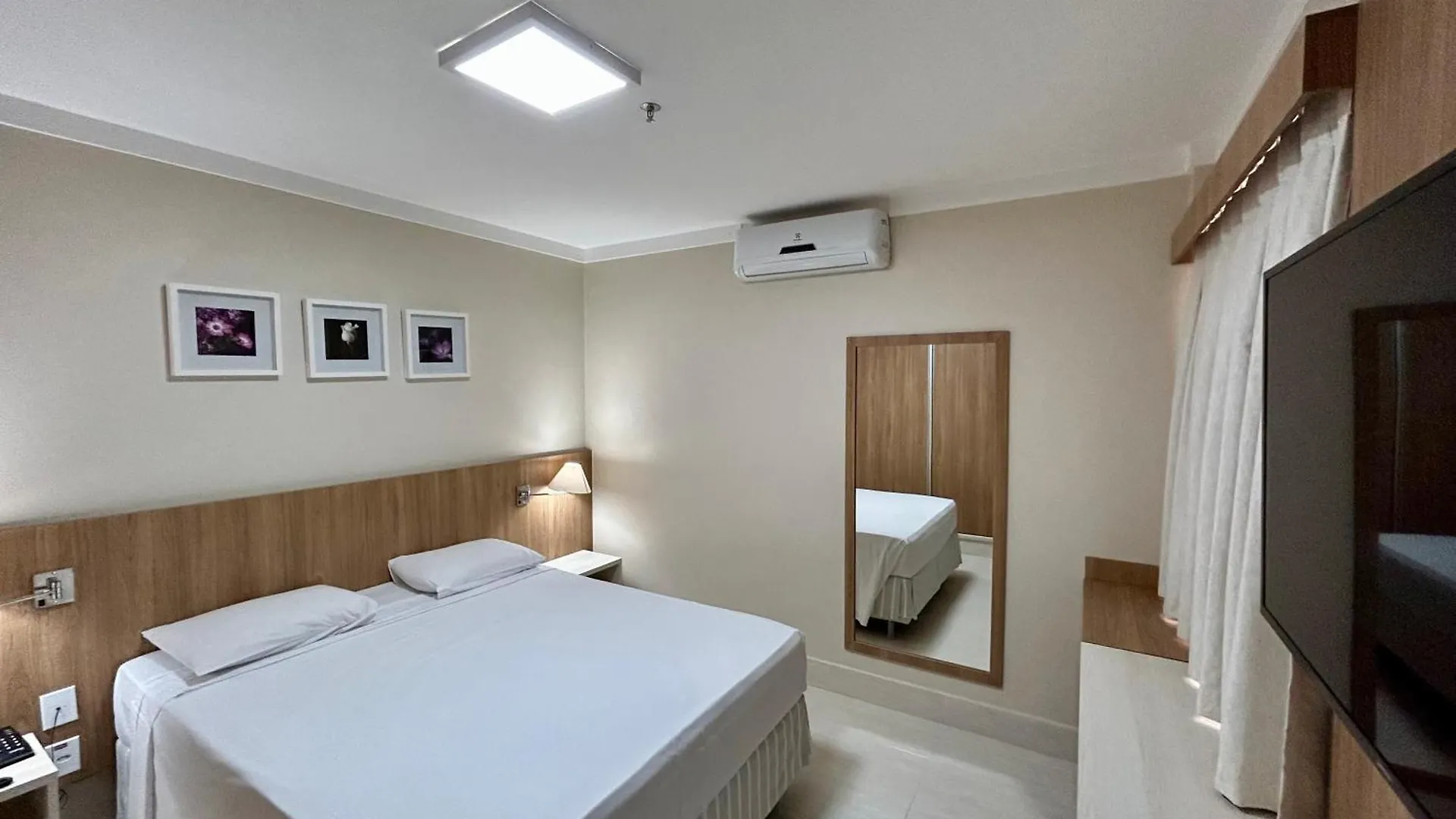 Piazza Diroma Hotel Com Cafe Da Manha E Acesso Ao Acqua Park E Splash Caldas Novas 3*,  Brazylia